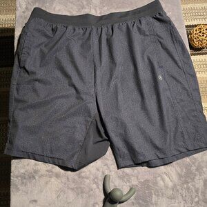 GAIAM athletic shorts XL Grey